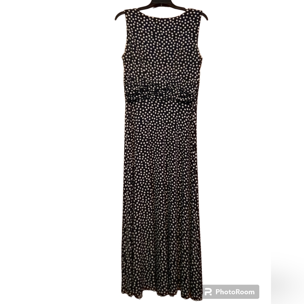 Women's dress barn size 6 maxi dress